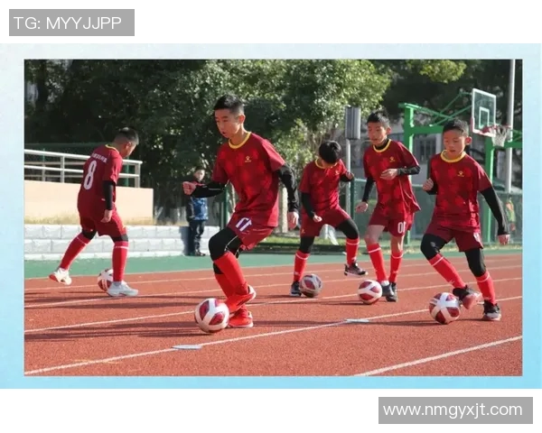 星光大道足球明星闪耀舞台展现激情与梦想的完美结合